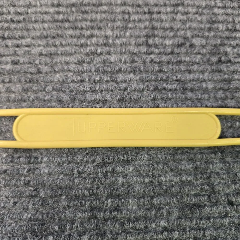 Tupperware 721-2 Cake Carrier Handle Only 18 inch Gold